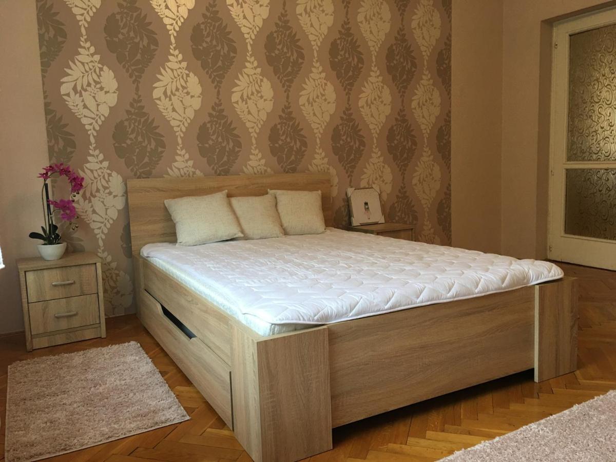 Casa Marherita Appartman Hajdúszoboszló Zewnętrze zdjęcie